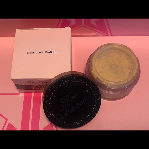 Too Faced Setting Powder - Picture 3 of 4